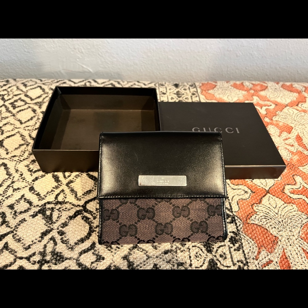 Gucci wallet